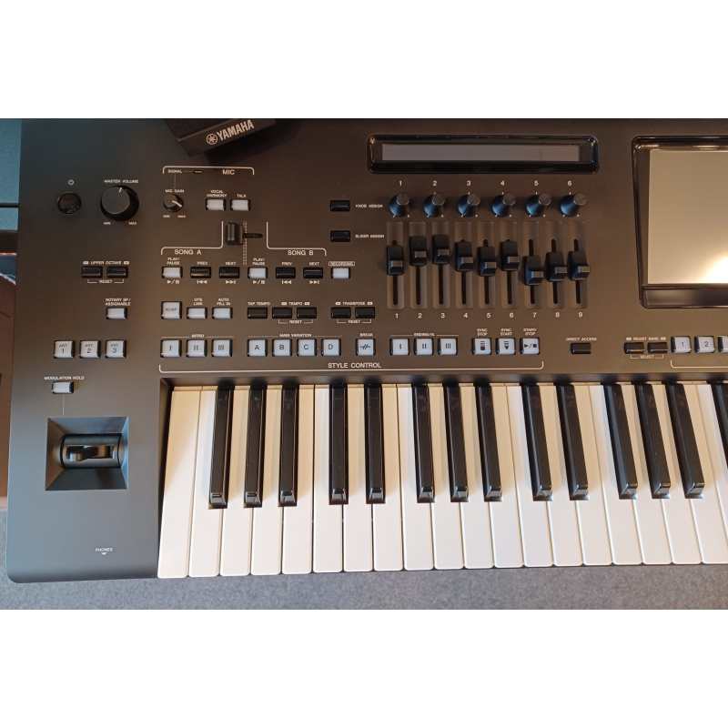 Yamaha Genos Keyboard (76 note 'Genos 1') Secondhand - Image 5