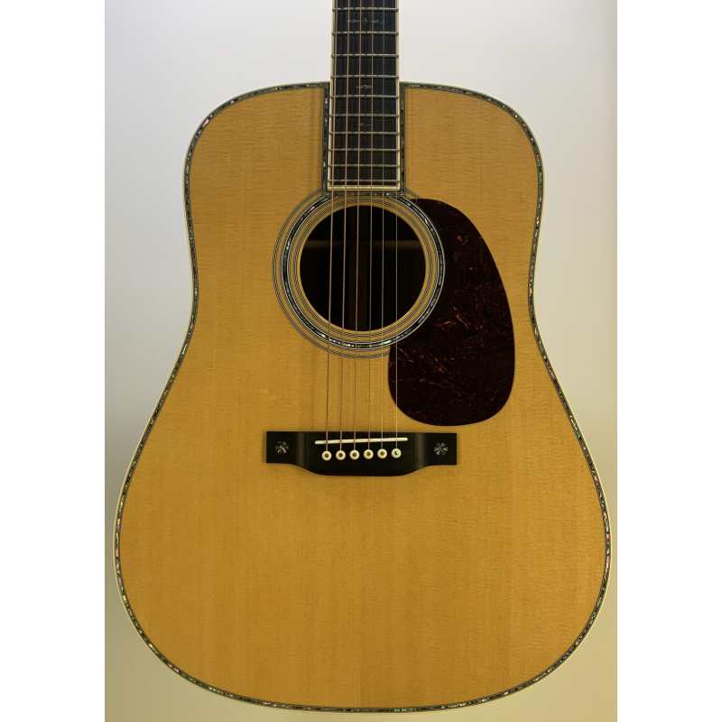 Martin D42 Standard Series All Solid Dreadnought Acoustic Guitar with Hardshell Case (2023)