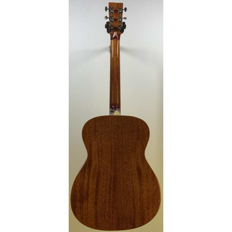 Tanglewood TW40 OANE Orchestra Model Electro Acoustic Guitar - Image 3