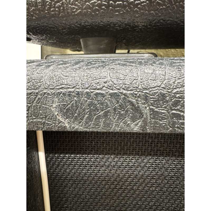 Marshall 1936 Guitar Cab (2x12) Ex Demo B-Stock - Image 3