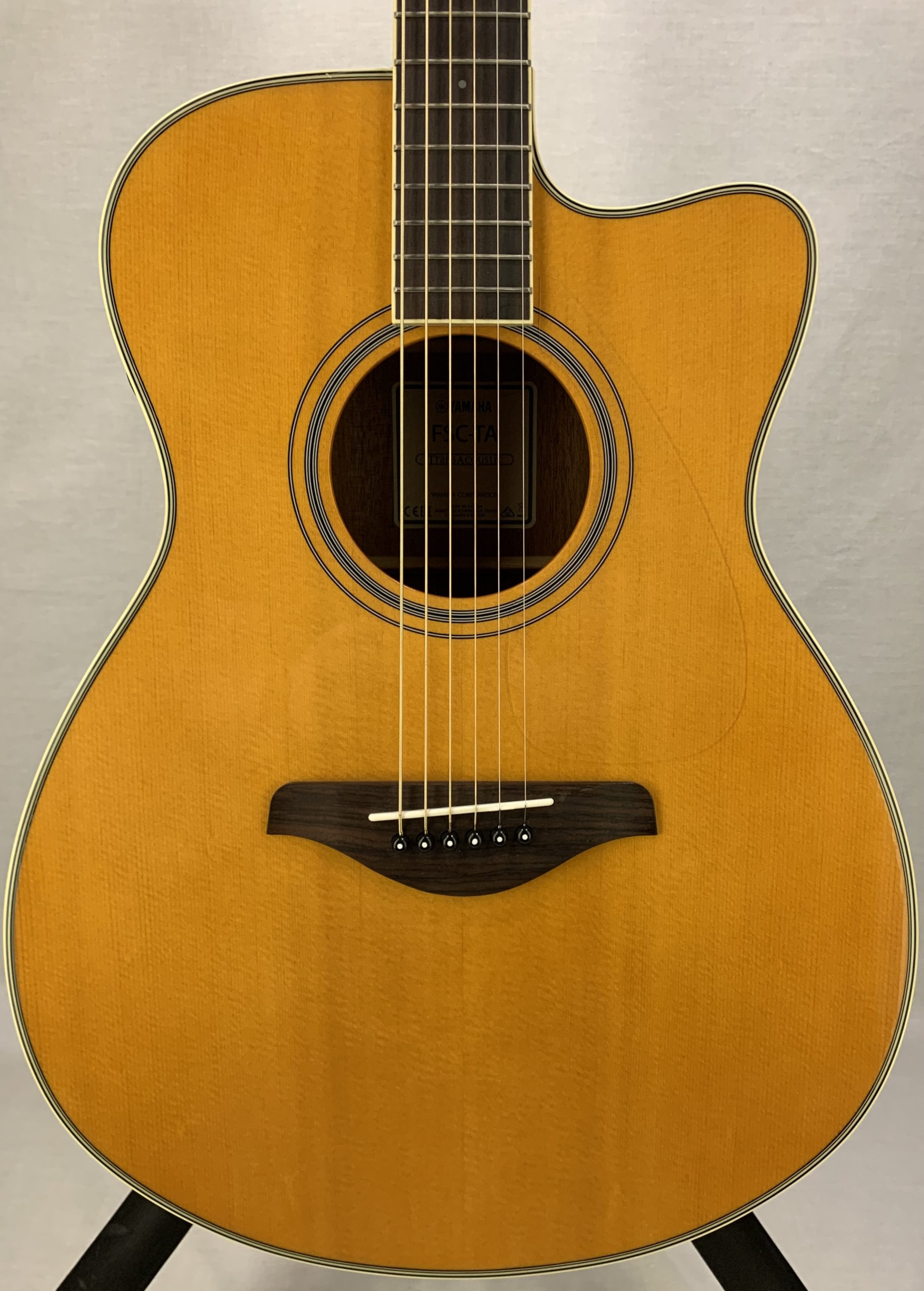 Yamaha clearance transacoustic guitar