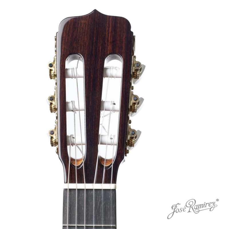 Ramirez Estudio 2 Classical Guitar with Case - Image 6