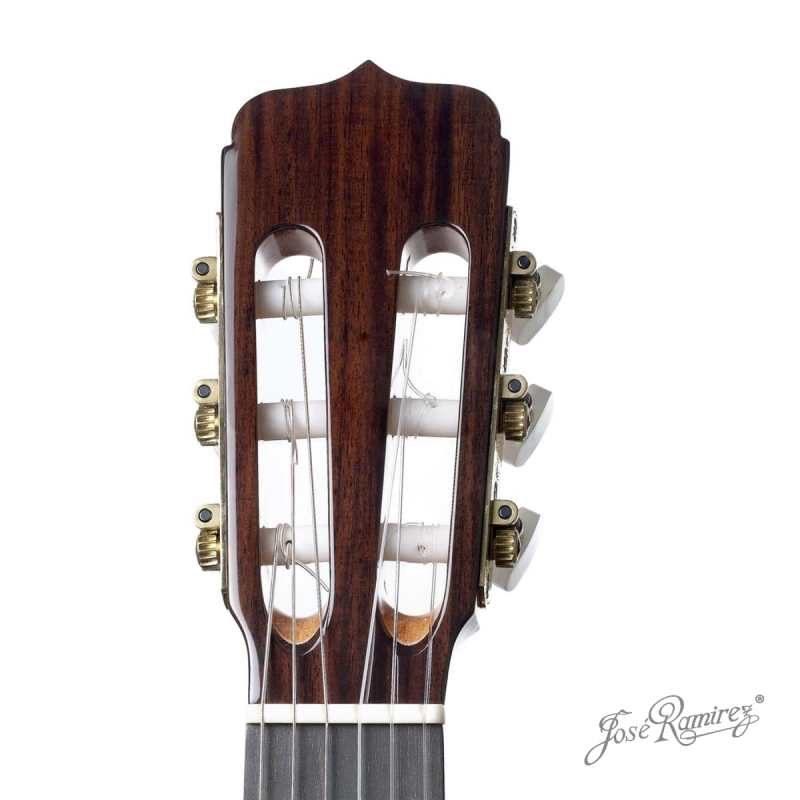 Ramirez Estudio 3 Classical Guitar with Case - Image 3