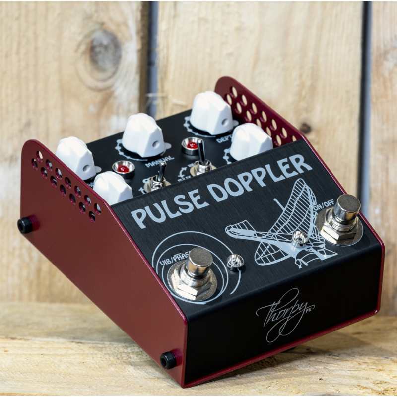 Thorpy FX Pulse Doppler Analog Phaser, Vibrato, Tremolo Pedal - Image 2