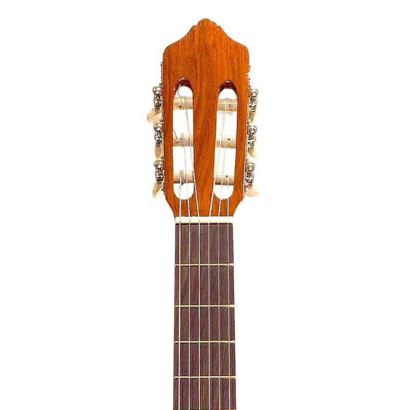 Mendieta Estudio Model P Pequeno 3/4 Classical Guitar - Image 2