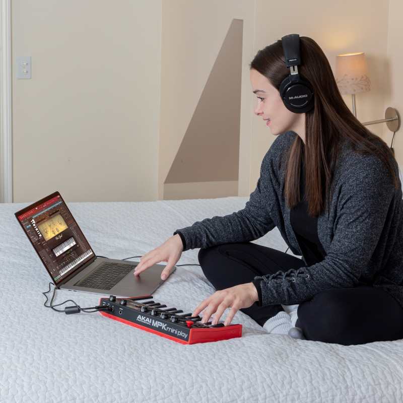 Akai MPK Mini Play Mk3 Keyboard MIDI USB Controller with built-in sound engine - Image 8