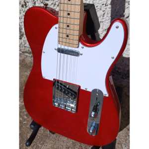 Levin LE51-CR Electric Guitar in High-Glo Candy Red