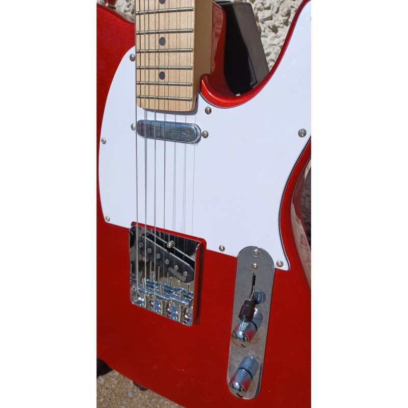 Levin LE51-CR Electric Guitar in High-Glo Candy Red - Image 7