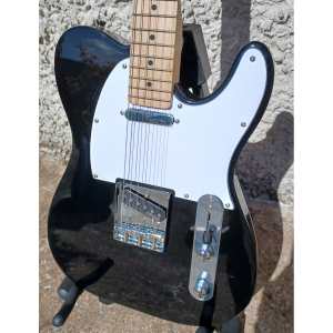Levin LE51-BK Electric Guitar in High-Glo Black