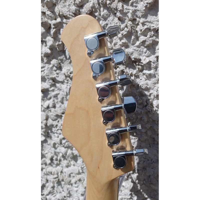 Levin LE84-TBK Electric Guitar in High-Glo Trans Burgundy - Image 4