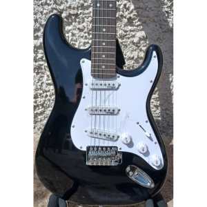 Levin LE54-BK Electric Guitar in High-Glo Black