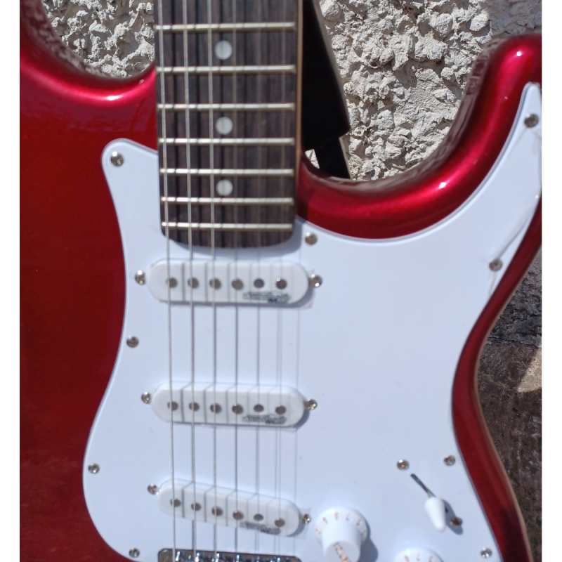 Levin LE54-CR Electric Guitar in High-Glo Candy Red - Image 3