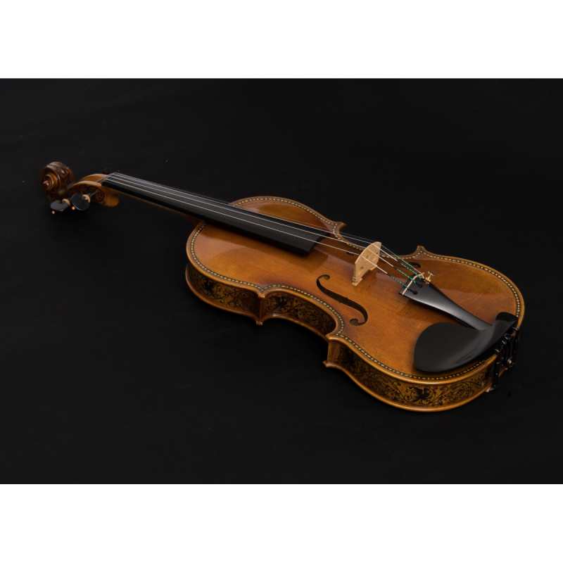 Briggs 119I Violin in Antiqued Varnish with one-piece back [Handmade in 2022 and inspired by the inlaid Antonio Stradivari 'Greffuhle' violin of 1709] - Image 7