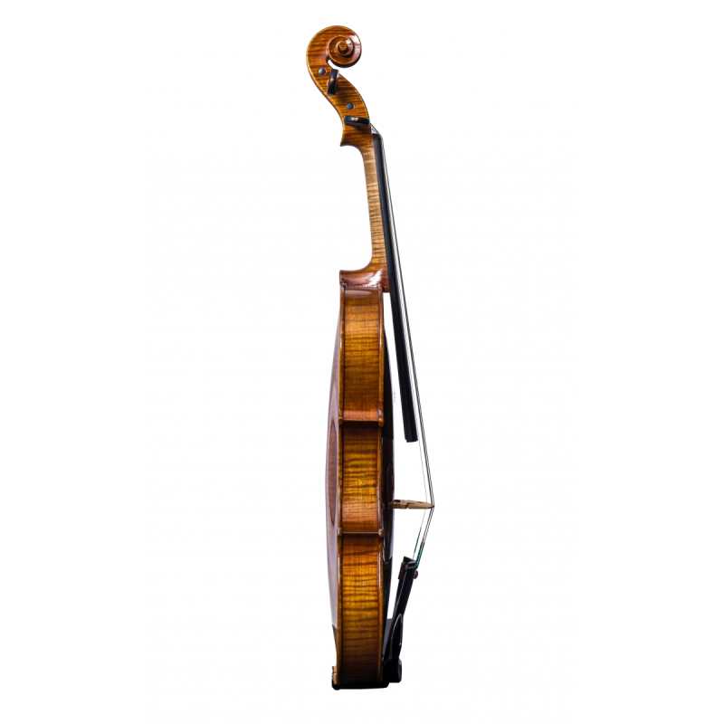 Briggs 121A Violin in Antiqued Varnish with one-piece back [Handmade in 2022 and inspired by the Bartolomeo Giuseppe 'del Gesu' Guarneri 'Lord Wilton' violin of 1742] - Image 4
