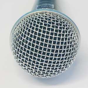 Arena BM85 High Output Vocal Microphone With Mic Clip & Bag