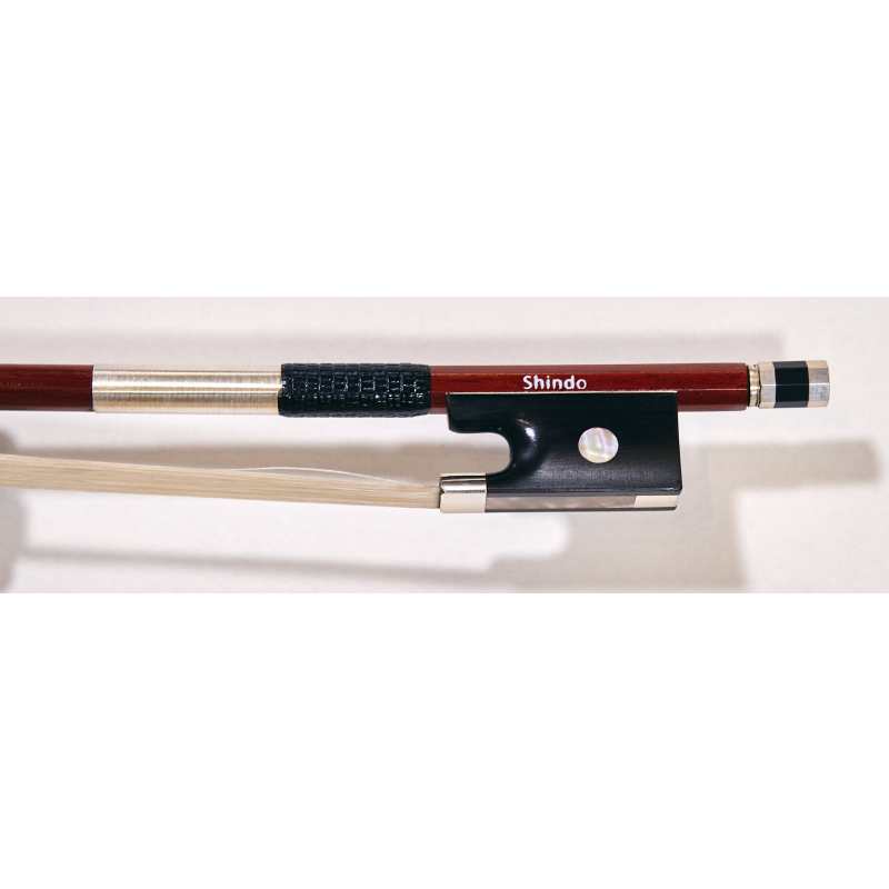 Shindo 1000 Series 4/4 Size Pernambuco Violin Bow (VL.1000.PW.R.44) - Image 6