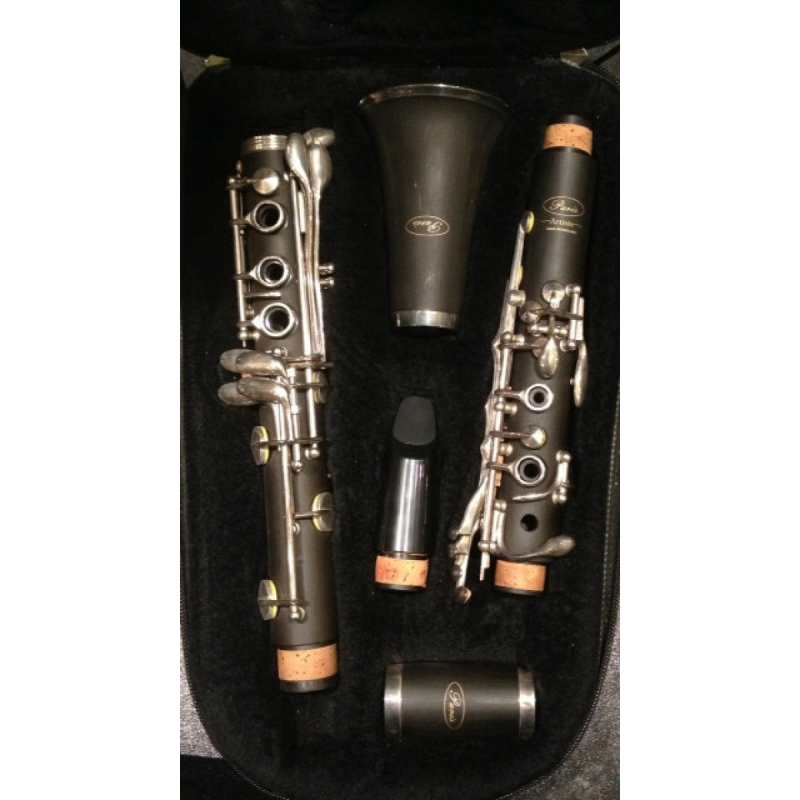 Paris Artiste Bb Clarinet With Rico Mouthpiece & Case