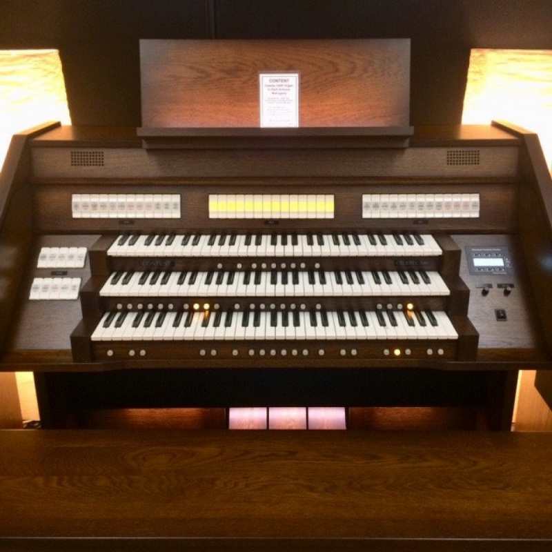 Content Celeste 340R Custom UK Spec 3-Manual Organ in Antique Mahogany (32RC) - Image 15