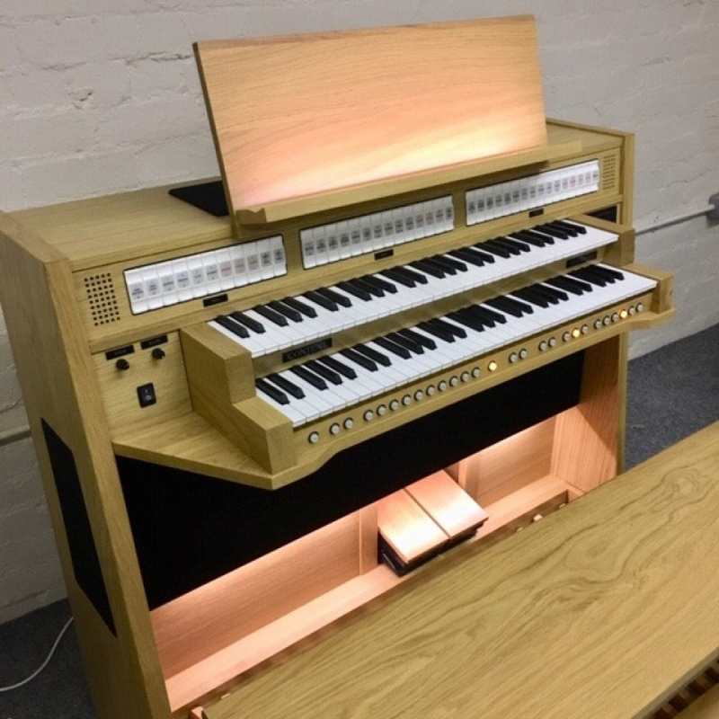 Content Celeste 236 Standard UK Specification 2-manual Digital Classical Organ with 30-note Radiating Concave Pedalboard and Bench in Light Oak - Image 5