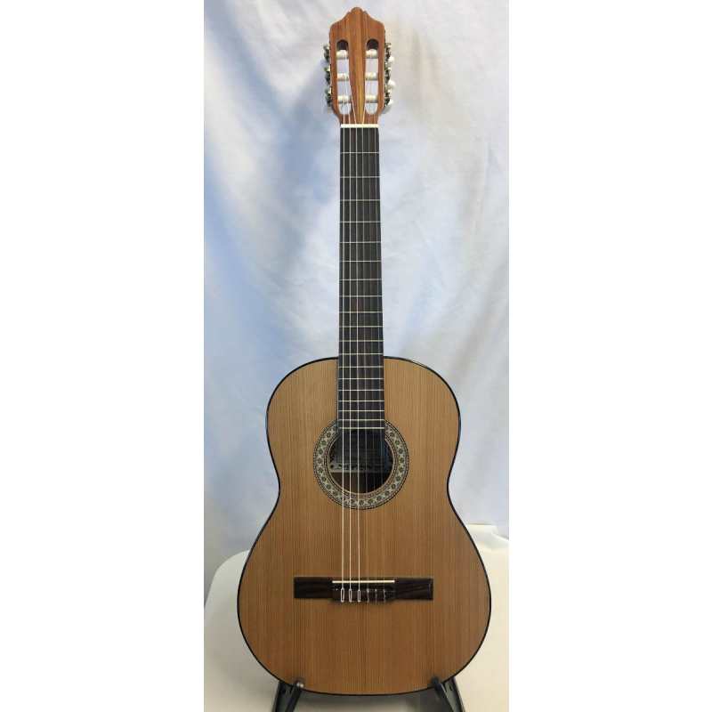 Mendieta Estudiante Classic Pequeno 3/4  Classical Guitar - Image 2
