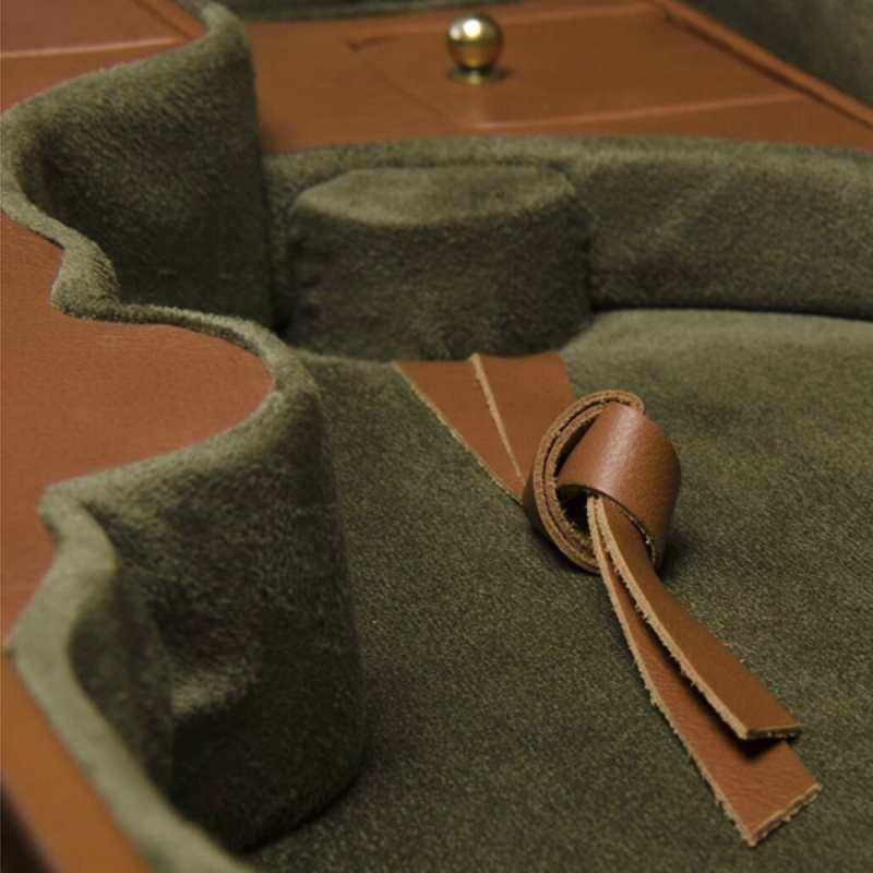 Negri Diplomat Violin Case with Cognac Brown Leather & Olive Interier (VC425-4/4) - Image 4