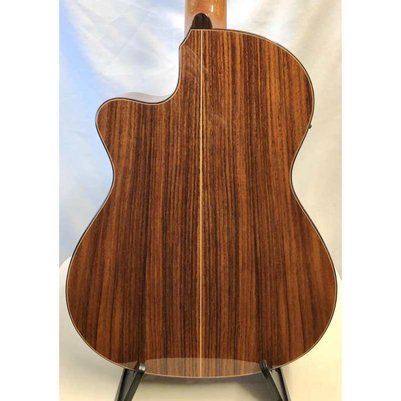 Ramirez 2NCWE Classical Guitar with Hard Case - Image 7