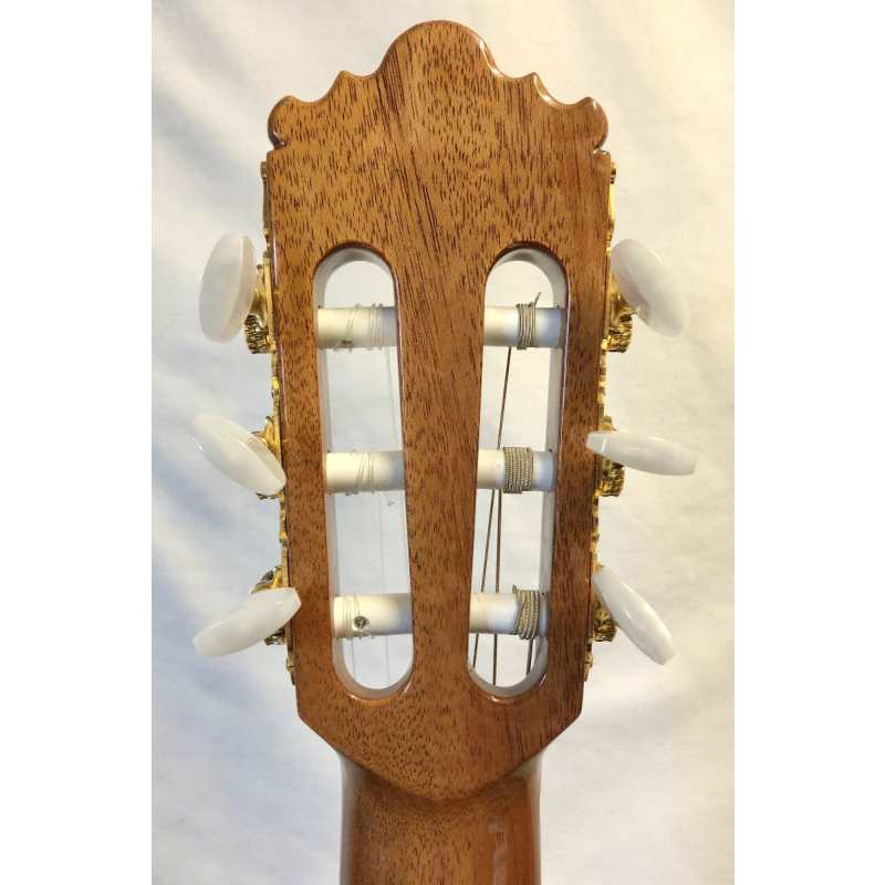 Ramirez 2NCWE Classical Guitar with Hard Case - Image 3