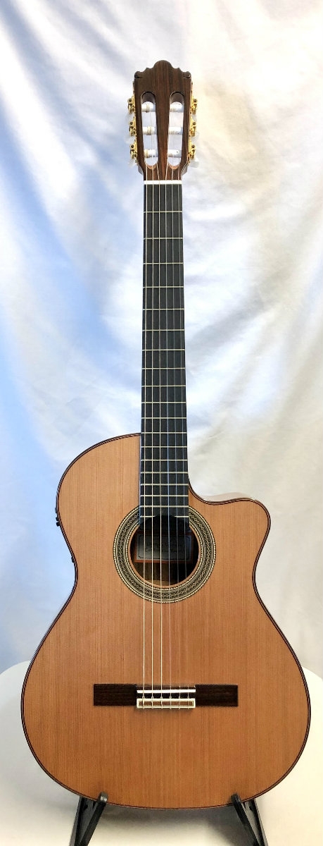 Ramirez cutaway classical guitar discount