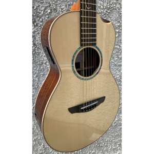 Faith FMEHG3 Hi-Gloss Mercury E Scoop Electro Acoustic Parlour Guitar (43mm Nut) inc Hardcase