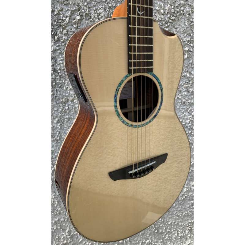 Faith FMEHG3 Hi-Gloss Mercury E Scoop Electro Acoustic Parlour Guitar (43mm Nut) inc Hardcase
