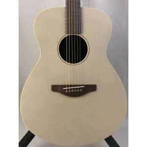 Yamaha Storia 2 Folk Electro Acoustic Guitar in Off White 