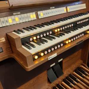 Viscount Ensign Compact 35 Digital Classical Organ in Dark Oak Vinyl Laminate with 30-note Radiating Concave Pedalboard & Bench (2-manual, Physis+ Technology, 35 Stops)