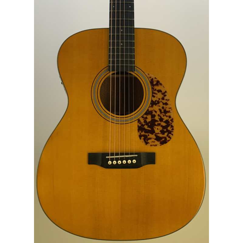 Tanglewood TW40 OANE Orchestra Model Electro Acoustic Guitar