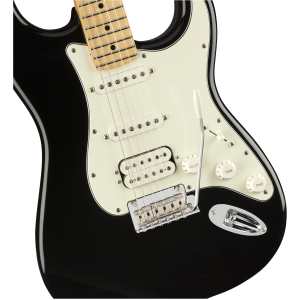 Fender Player Stratocaster HSS, Black