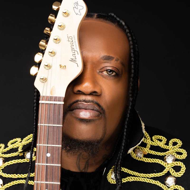 Magneto Eric Gales RD3 Signature in Sunset Gold - Image 10