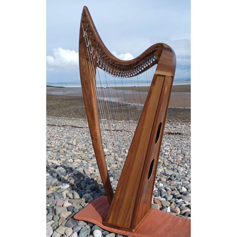 Stoney End Lorraine Floor Harp with Wooden Plinth and Gigbag (29-string 4-octave high headed harp that’s handmade in the USA - GX60044) - Image 16