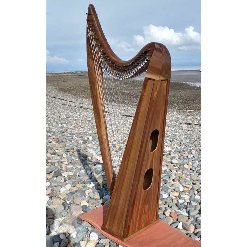 Stoney End Lorraine Floor Harp with Wooden Plinth and Gigbag (29-string 4-octave high headed harp that’s handmade in the USA - GX60044) - Image 17
