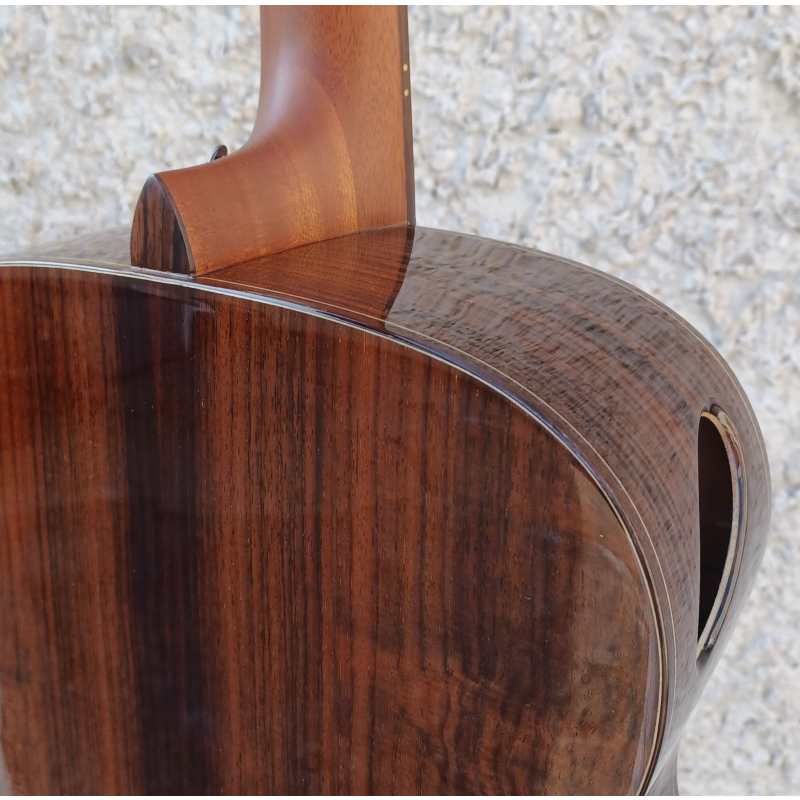 Maestro Double Top Victoria OOO Electro Acoustic Guitar (Double Top soundboard, solid Indian Rosewood B&S) with LR Baggs Anthem & Premium Polycarbonate Hardcase (VI-IR-SB-D) - Image 7