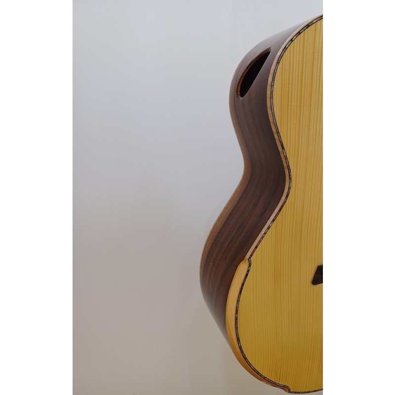 Maestro Private Collection Raffles Small Jumbo Electro Acoustic Guitar (Solid Adirondack Spruce Top & Solid Pacific Koa B&S) with LR Baggs Anthem & Premium Polycarbonate Hardcase (RA-KO-CSB-AX) - Image 12