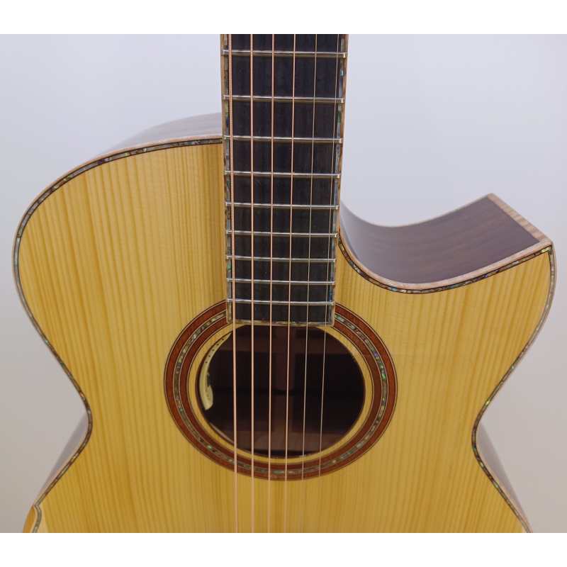 Maestro Private Collection Raffles Small Jumbo Electro Acoustic Guitar (Solid Adirondack Spruce Top & Solid Pacific Koa B&S) with LR Baggs Anthem & Premium Polycarbonate Hardcase (RA-KO-CSB-AX) - Image 14