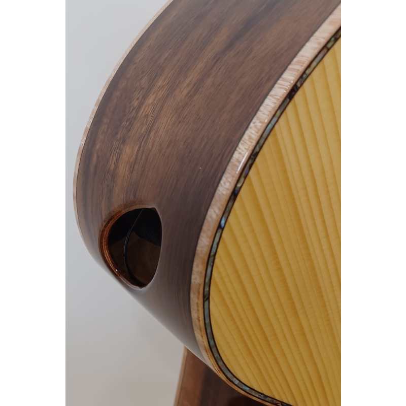 Maestro Private Collection Raffles Small Jumbo Electro Acoustic Guitar (Solid Adirondack Spruce Top & Solid Pacific Koa B&S) with LR Baggs Anthem & Premium Polycarbonate Hardcase (RA-KO-CSB-AX) - Image 18