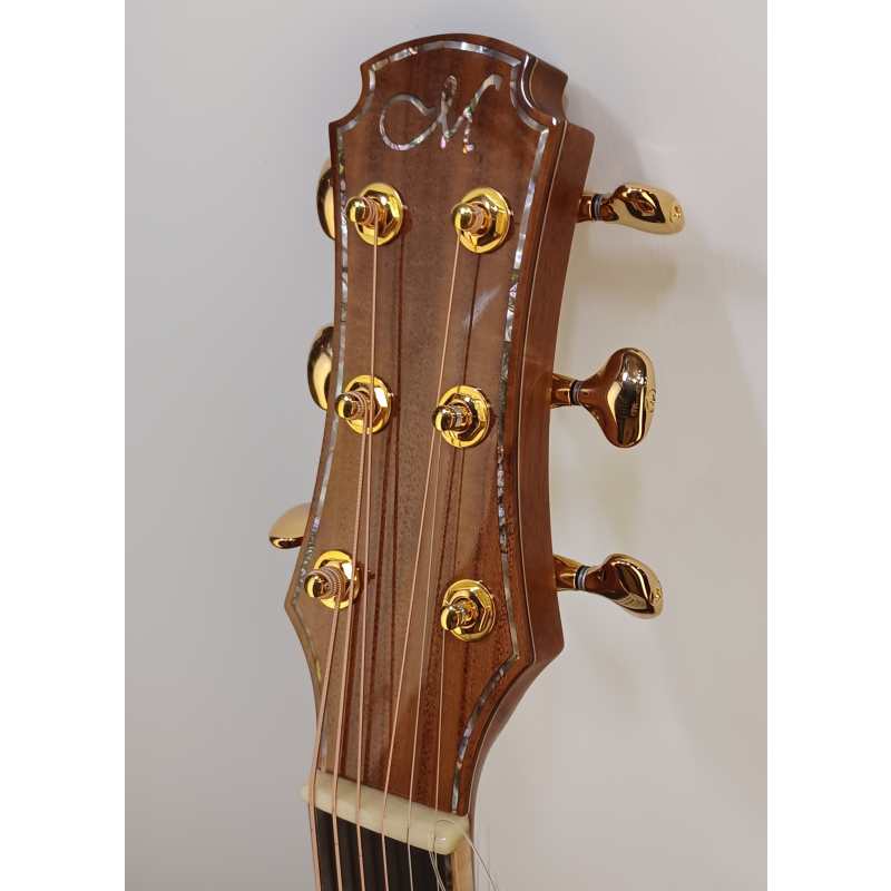 Maestro Private Collection Raffles Small Jumbo Electro Acoustic Guitar (Solid Adirondack Spruce Top & Solid Pacific Koa B&S) with LR Baggs Anthem & Premium Polycarbonate Hardcase (RA-KO-CSB-AX) - Image 6