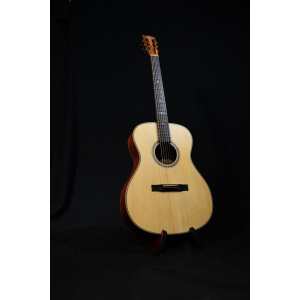 Maestro Traditional OM Electro Acoustic Guitar With Hardcase (OM-MH-AWH)