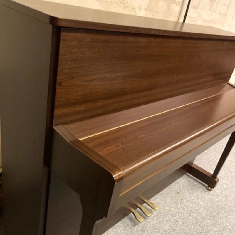 Kemble Oxford Upright Piano in Mahogany Satin Finish, Secondhand (Made in Late 2002) - Image 3