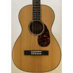 Larrivee P05 Acoustic Parlour Guitar With Hardcase (Secondhand)