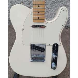 Fender Standard Telecaster, Maple Fingerboard, Arctic White Tint (0145102380)