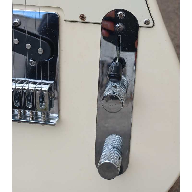 Fender Standard Telecaster, Maple Fingerboard, Arctic White Tint (0145102380) - Image 6