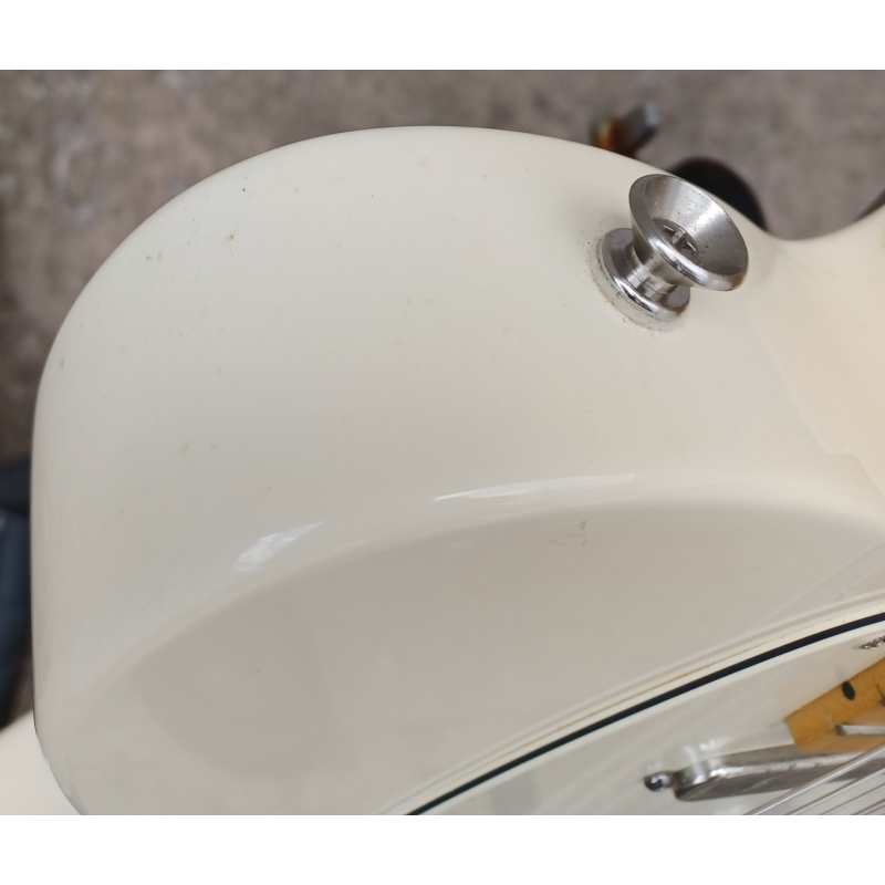 Fender Standard Telecaster, Maple Fingerboard, Arctic White Tint (0145102380) - Image 10